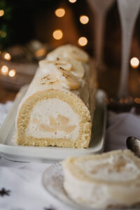 Bûche de Noël aux poires et vanille